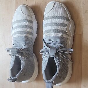Adidas Trae Young 2 Moon Grey White Basketball Shoes Sneakers size 11 USED